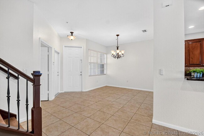 Building Photo - 7662 Spatterdock Dr