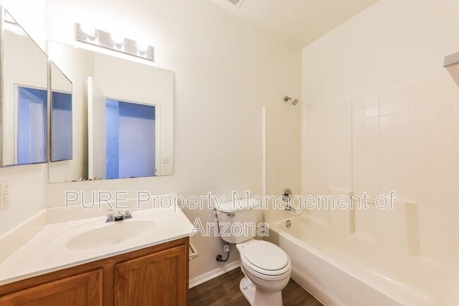 Building Photo - 13233 W Watson Ln