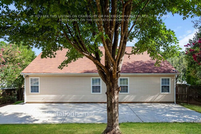 Building Photo - 10224 Conistan Pl