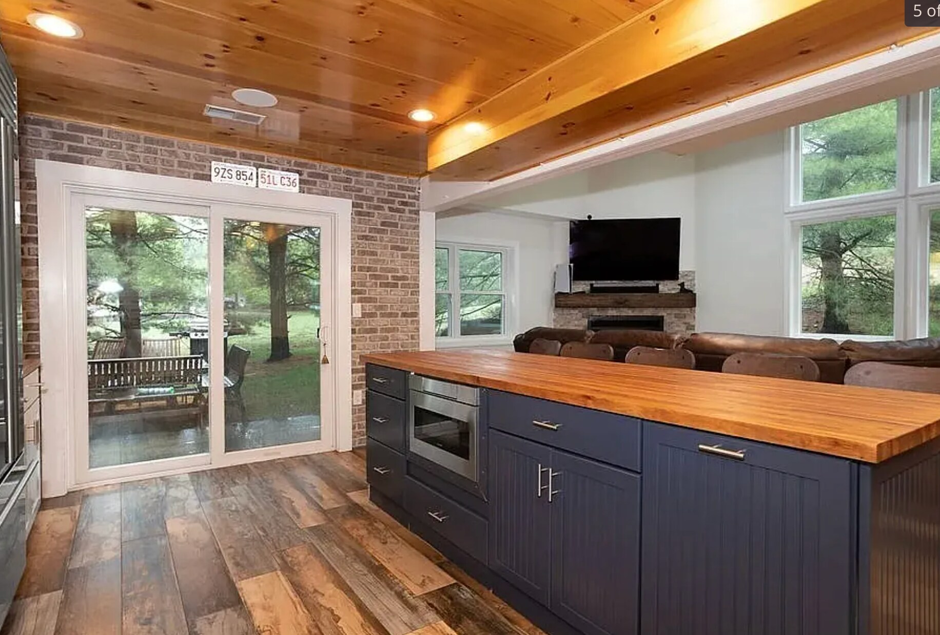 Building Photo - 1201 Tuckers Ln