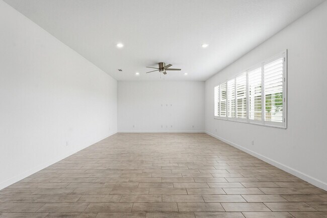 Building Photo - 1261 Deer Hvn Dr