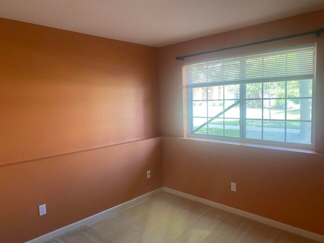 Building Photo - 6321 Brant Ln