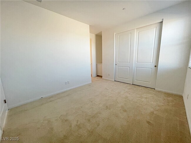 Building Photo - 8820 Scalpay St