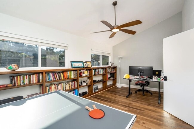 Building Photo - Amberwood