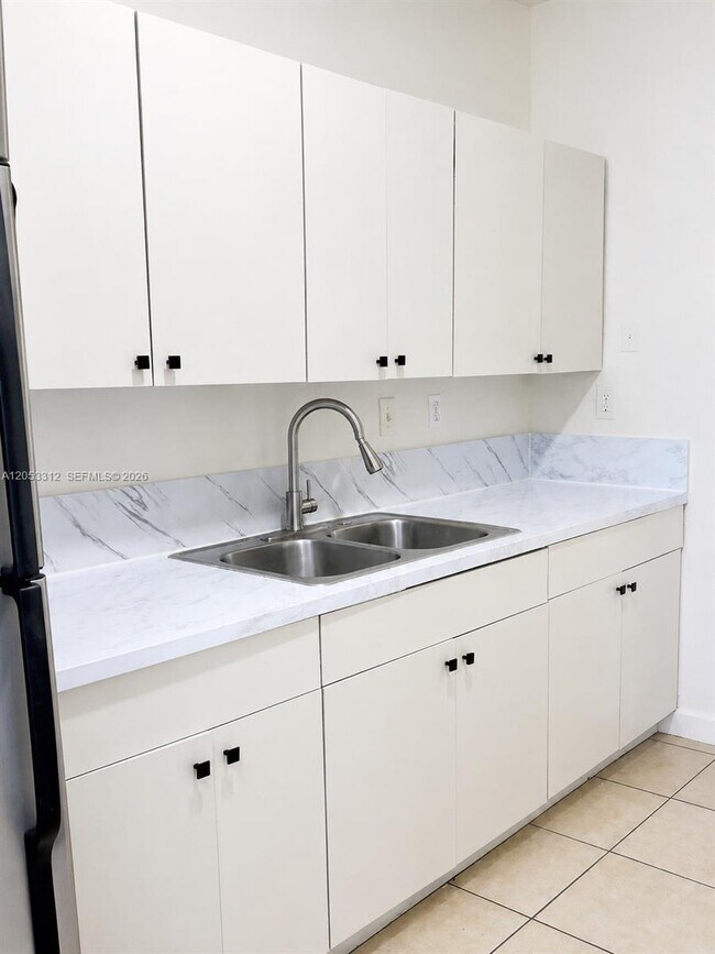 Building Photo - 26524 SW 138th Ave