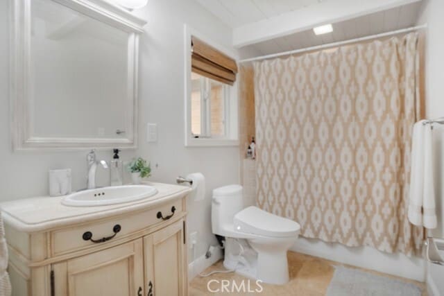 Building Photo - 850 Country Club Dr