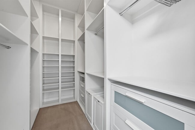 Building Photo - 1155 W 17th St