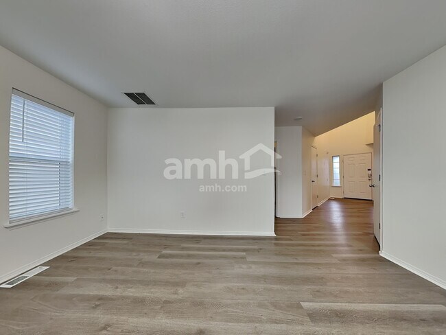 Building Photo - 18606 112th Ave E