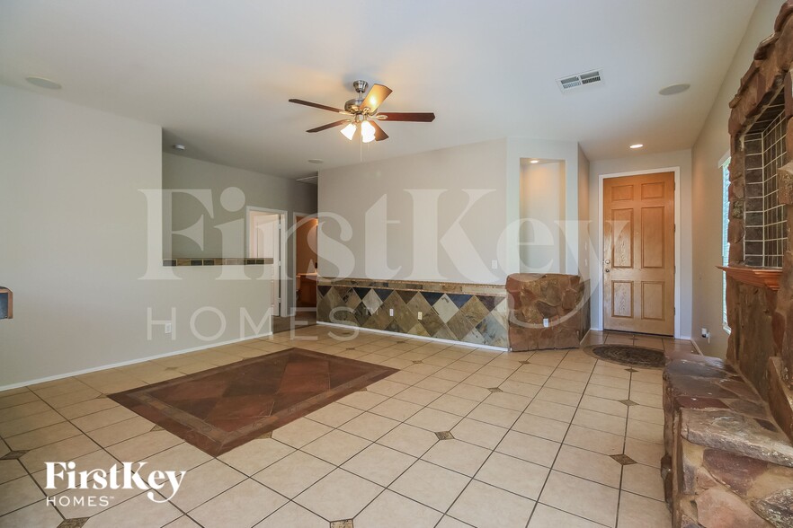 Building Photo - 29252 N Sunquest Dr