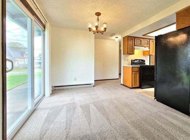 Building Photo - BlyLua