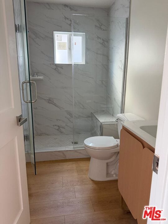 Building Photo - 10802 S Doty Ave