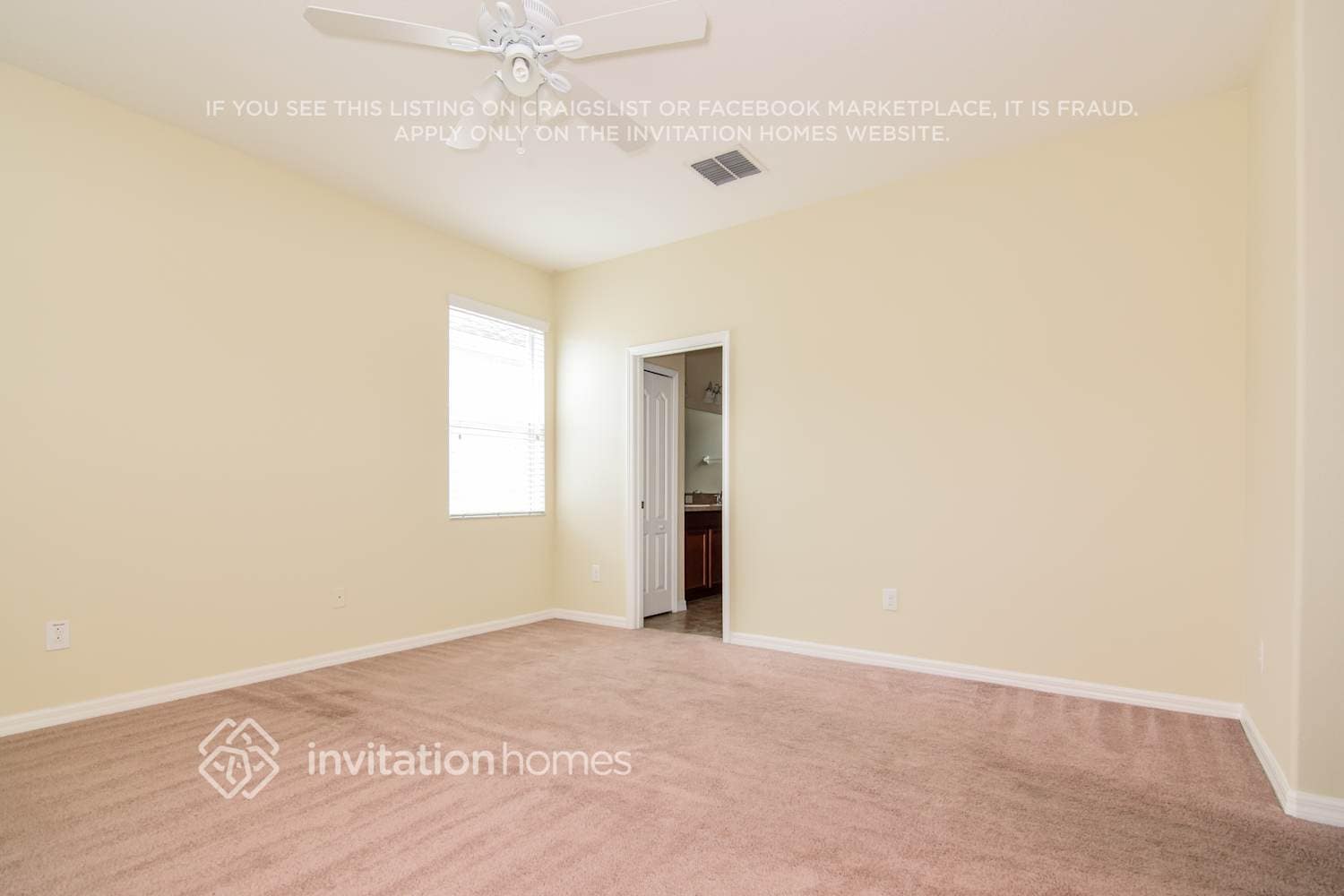 Building Photo - 3247 Berwick Ln