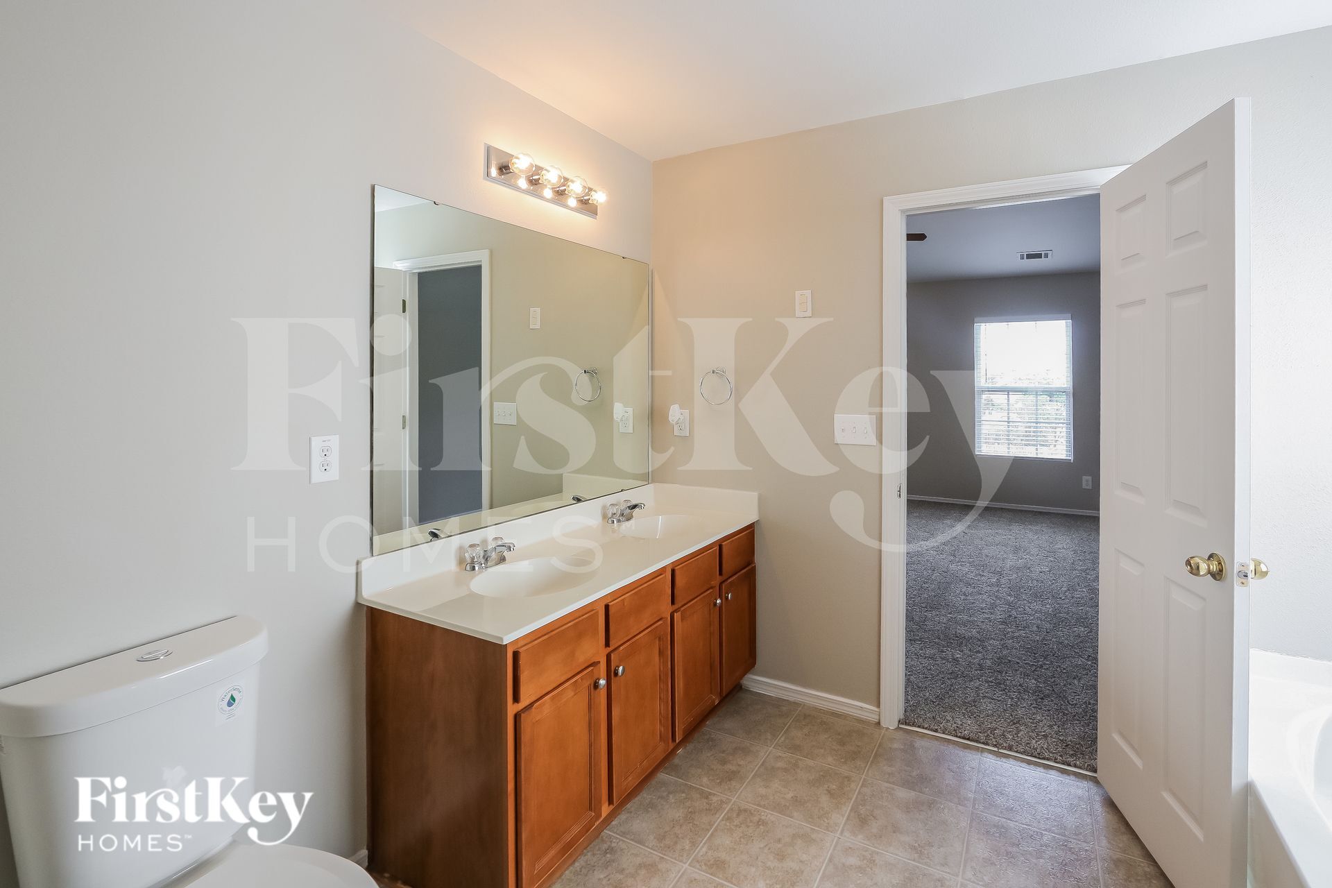 Building Photo - 9418 Prestbury Blvd