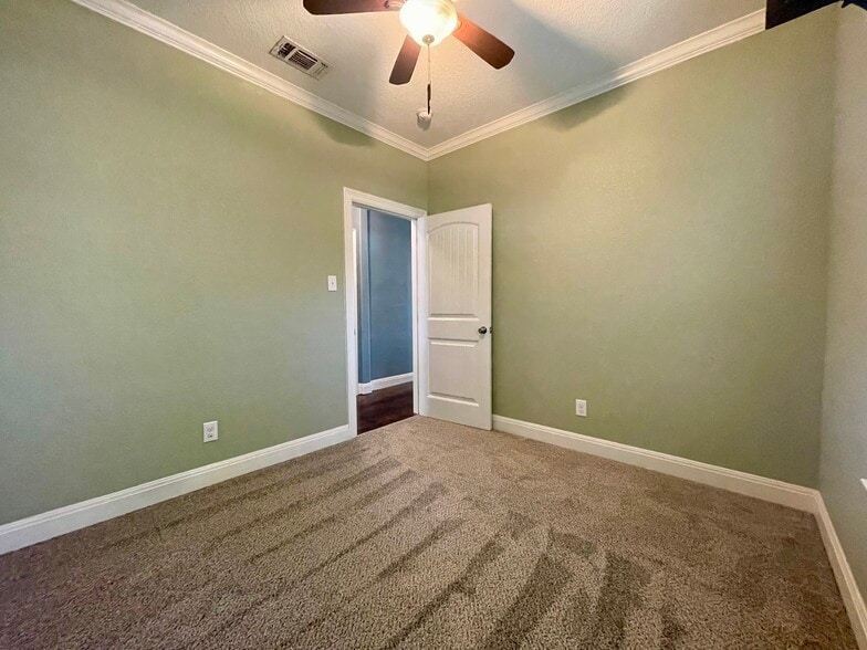 Bedroom 1 - 417 S Washington Ave