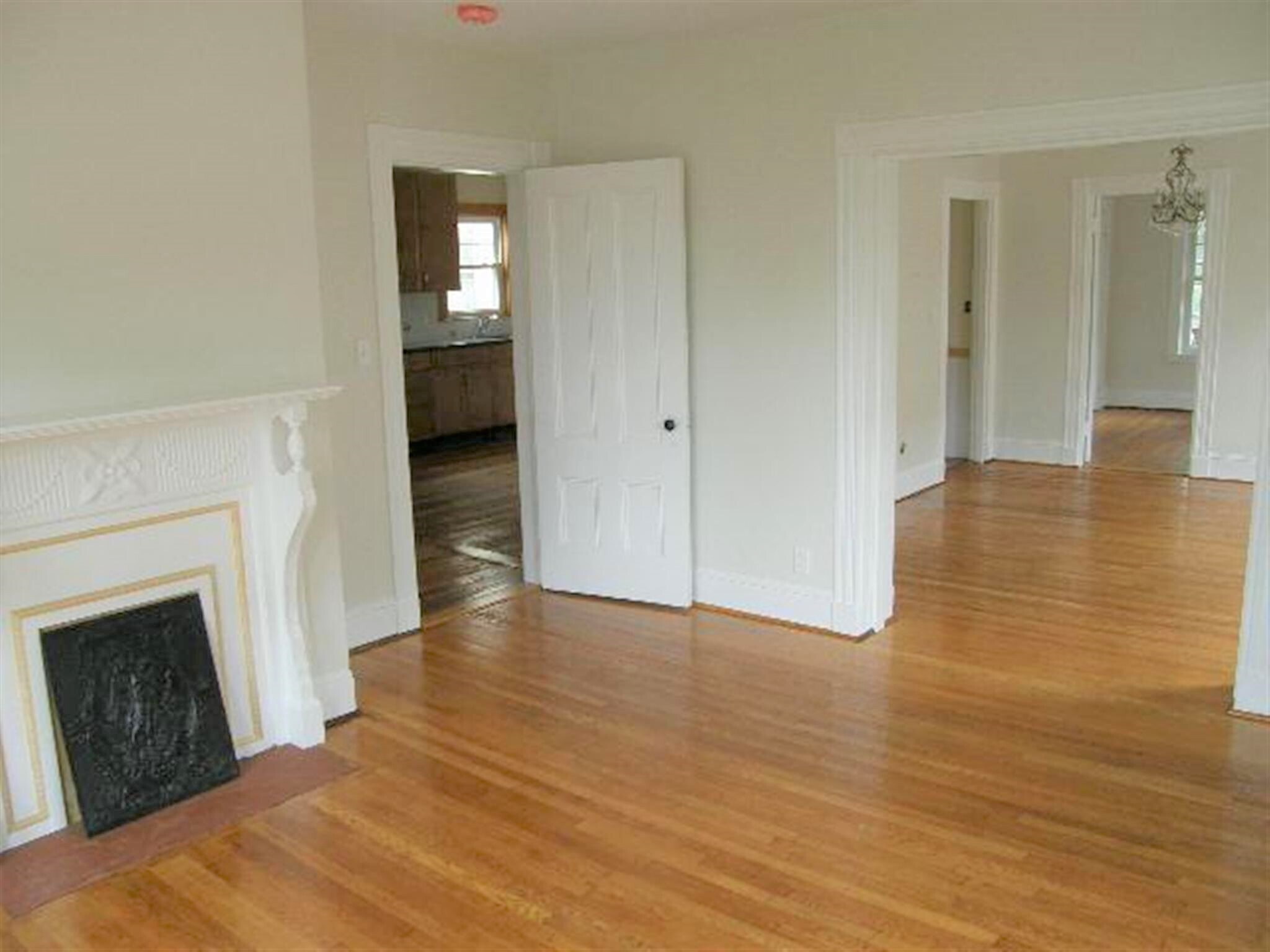 Building Photo - 36 Orchard St