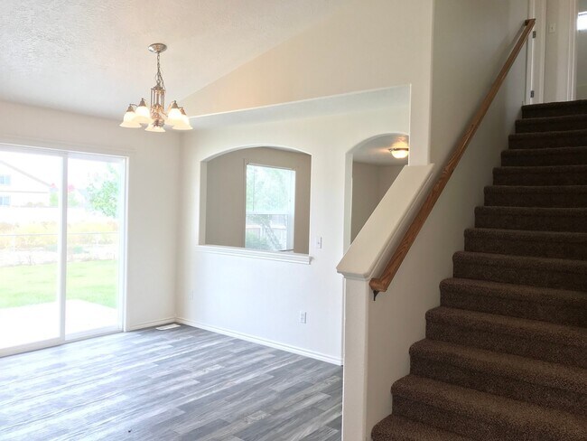 Building Photo - 17938 Monarch Way