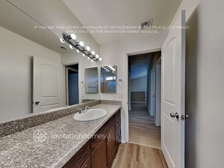 Building Photo - 4628 N Guadal Dr