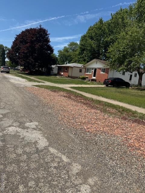 Building Photo - 24755 Trombley St