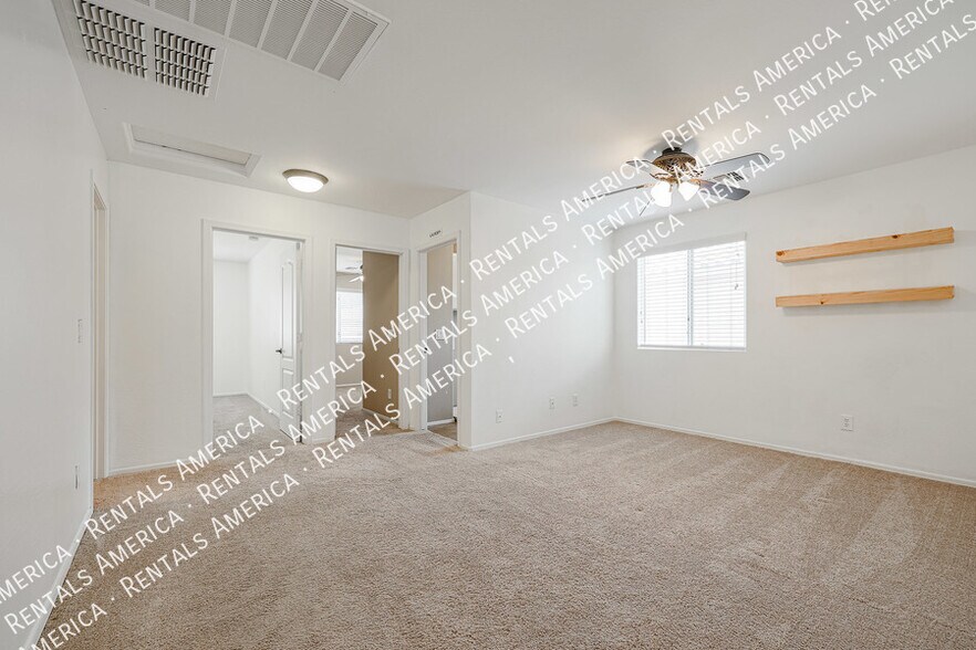 Building Photo - 2087 S Avocet St
