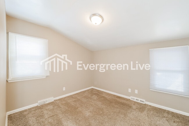 Building Photo - 11303 Herrick Ave