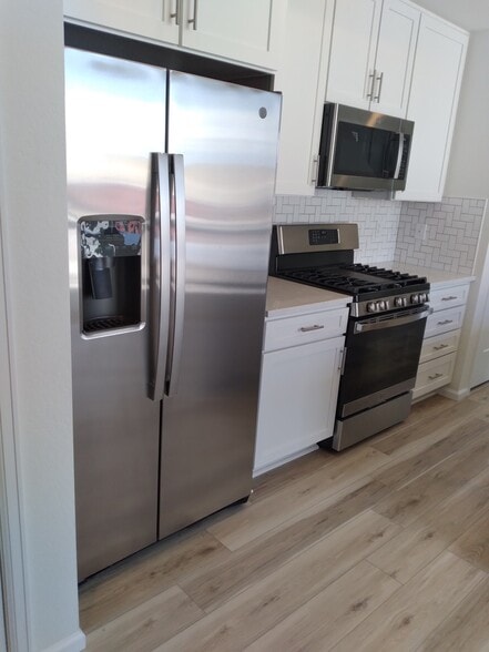 Building Photo - 4980 Construct Pt