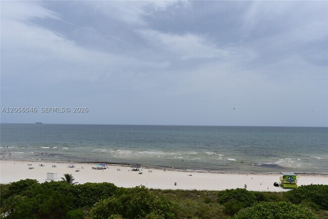 Building Photo - 5555 Collins Ave