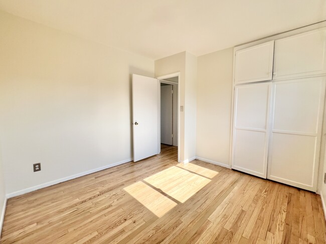 Building Photo - 4626 50th St