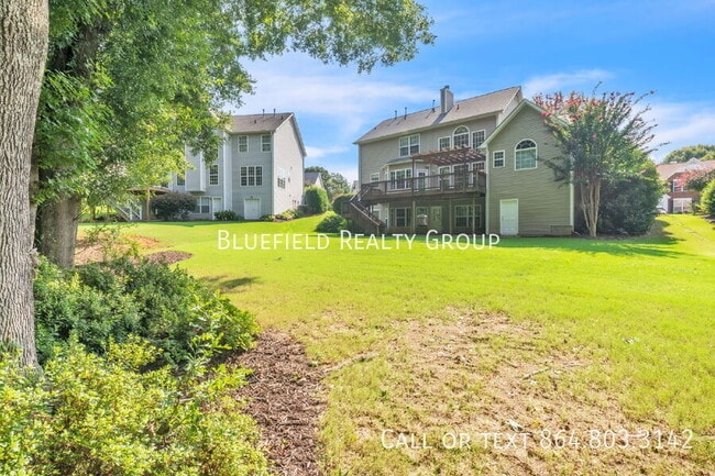Building Photo - 417 Summergreen Way