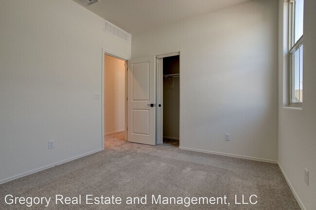 Building Photo - 4 br, 2 bath House - 11442 W La Reata