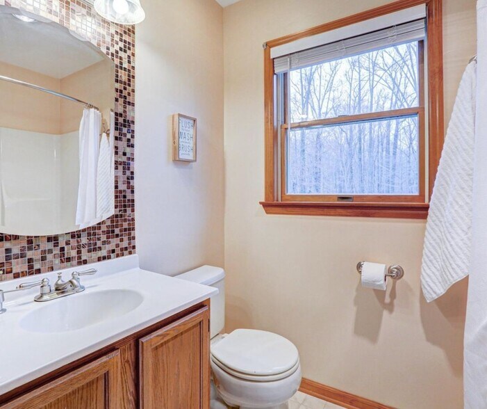 Building Photo - 4024 Rosetree Ln