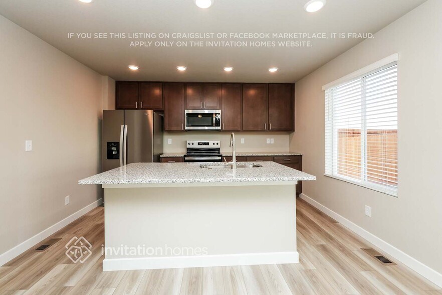 Building Photo - 11803 Mission Peak Pl