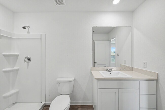 Building Photo - 40839 Hawthorne Glades St