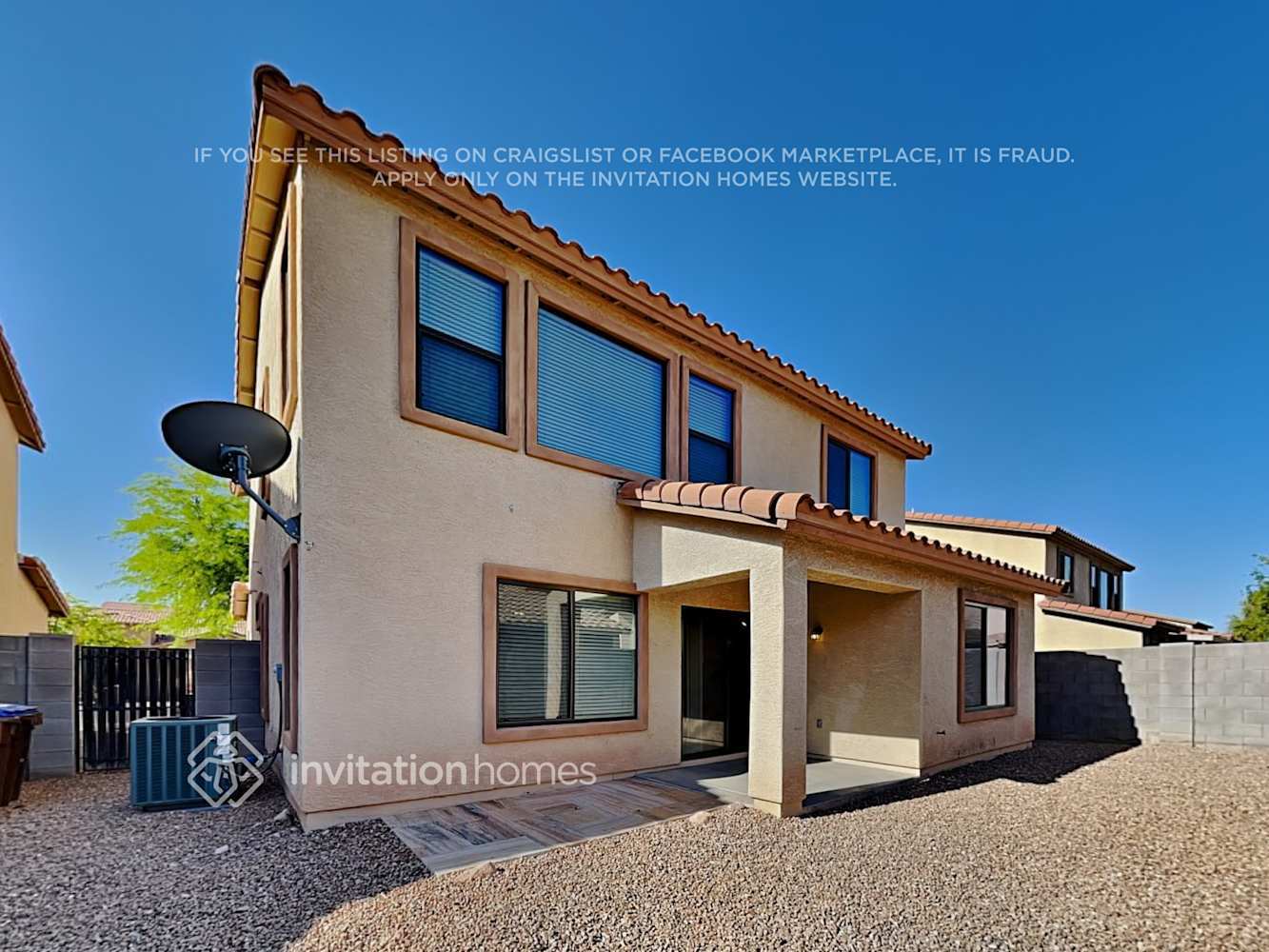 Building Photo - 2218 E Cochise Ave