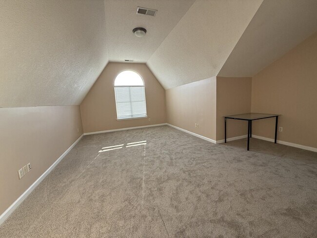 Building Photo - 284 Cross Breeze Dr