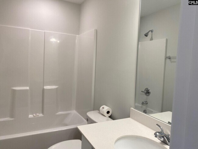 Building Photo - 386 Keeble Dr