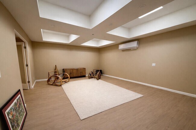 Building Photo - 45565 Pima Rd