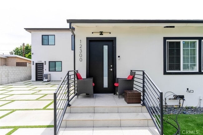 Building Photo - 12300 Stagg St