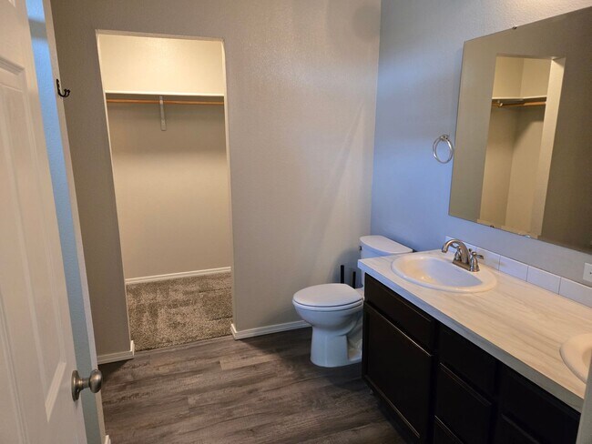 Building Photo - Charming & Modern Single-Family Home in Meridian - Welcome home!