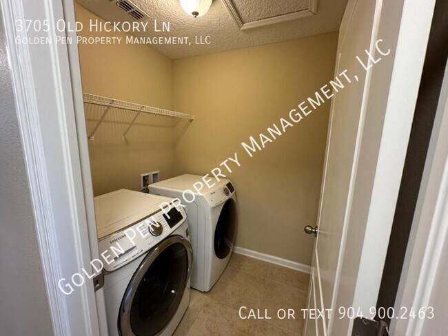 Building Photo - 3705 Old Hickory Ln