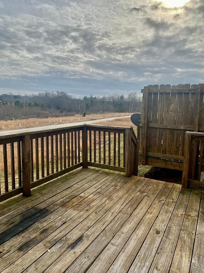 Building Photo - 110 Marbella Cir