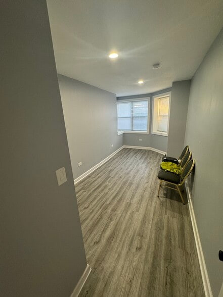 Main room - 4330 W Lexington St