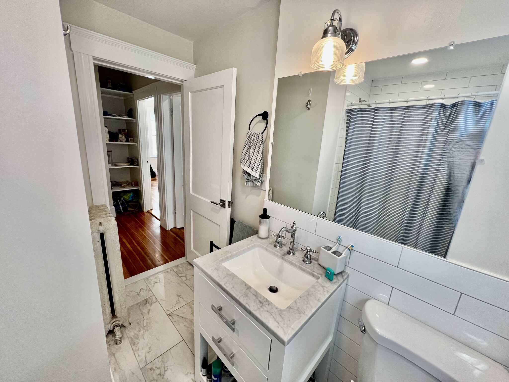 Bathroom 2 - 31 Justin Rd