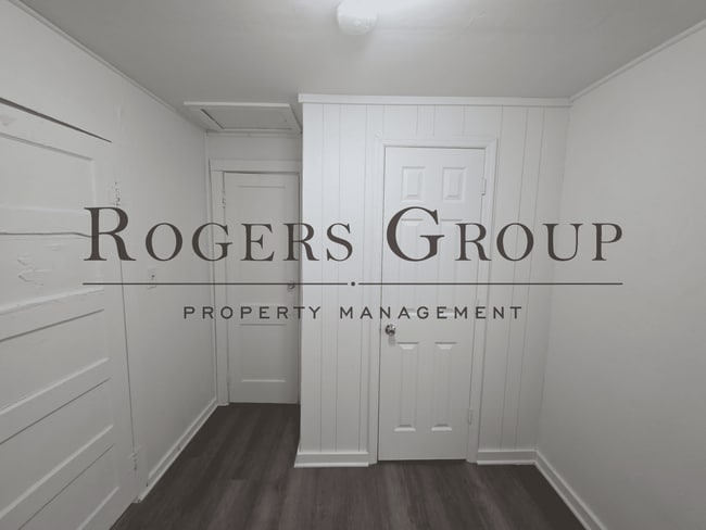 Building Photo - 625 Breckenridge St