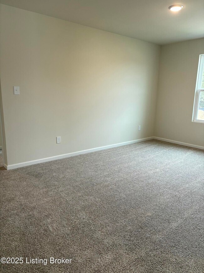 Building Photo - 16817 Aiken Rdg Cir