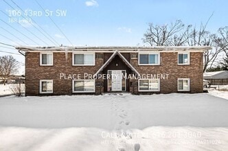 Building Photo - 106 43rd St SW