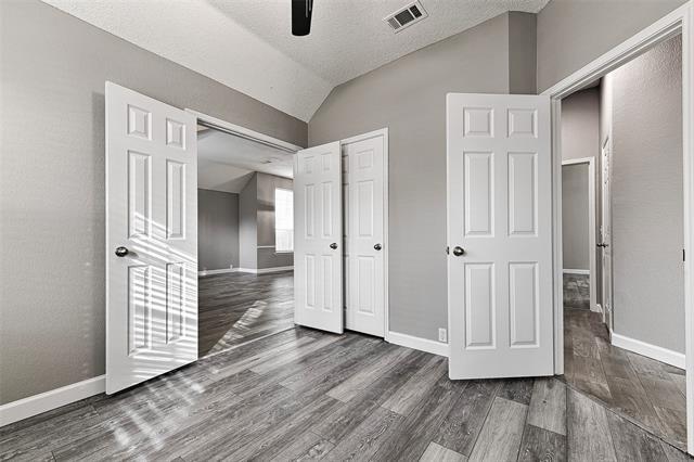 Building Photo - 4109 Pinewood Dr