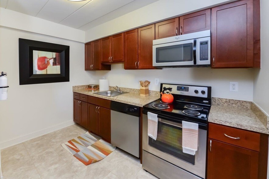 Stonegate at Devon Apartment Homes Devon, PA Apartment Finder