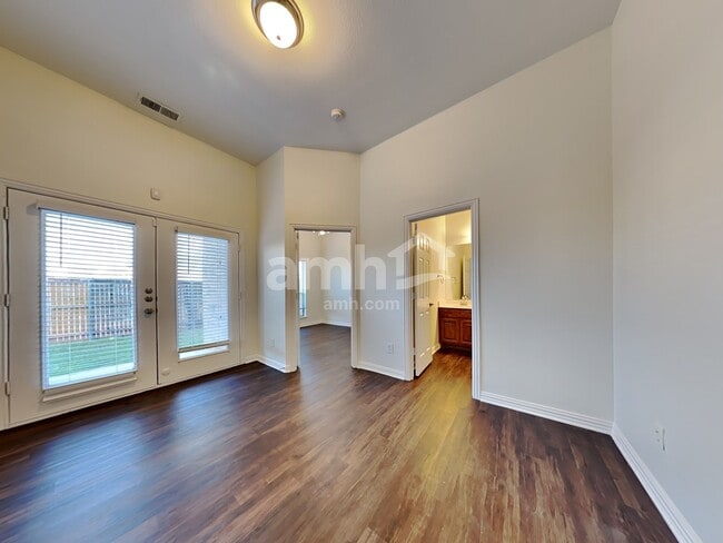 Building Photo - 1831 Leann Ln