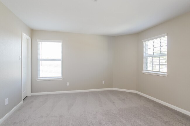 Building Photo - 23079 Bellini Dr