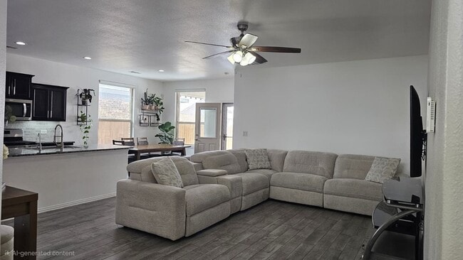 Building Photo - 6906 Brisco Rd